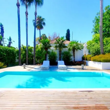 Modern In Prime Location Puerto Banus * Marbella